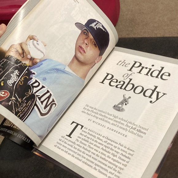 Peyton Manning Sports illustrated cover issue Dec. 20, 2004 - Picture 4 of 13